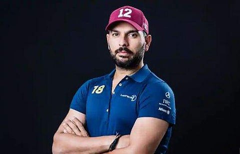 അരക്കോടി സംഭാവന നൽകി യുവി; ഒറ്റക്കെട്ടായി പൊരുതണമെന്ന് താരം 