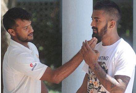 'ഓപ്പണിം​ഗിനെ കുറിച്ച് ടെൻഷൻ അടിക്കേണ്ട ; ഇനി താടിയിൽ ശ്രദ്ധിച്ചോളൂ' ; രാഹുലിനെ ട്രോളി സോഷ്യൽ മീഡിയ