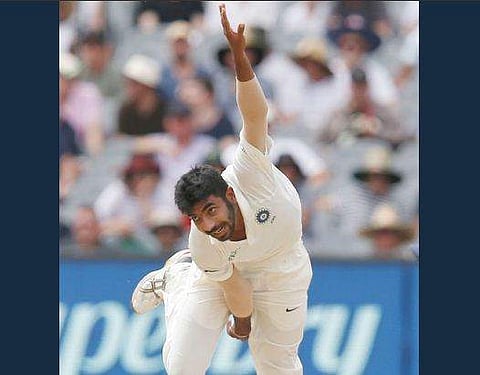 ക്രിക്കറ്റ് ലോകത്തെ അമ്പരപ്പിച്ച് ബുംറയുടെ ക്ലാസിക്ക് പന്ത്; തന്ത്രത്തിൽ കുരുങ്ങി വീണ് ഷോൺ മാർഷ് (വീഡിയോ)