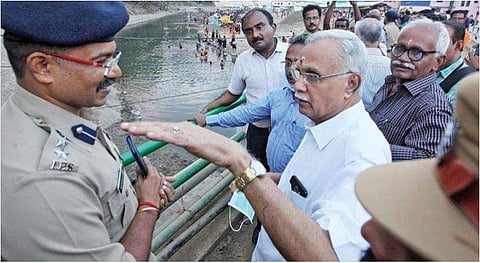 ഹൈക്കോടതി നിരീക്ഷണ സമിതി ഇന്ന് സന്നിധാനത്ത് ; തീര്‍ത്ഥാടകര്‍ക്കുള്ള സൗകര്യങ്ങള്‍ വിലയിരുത്തും ; നുണങ്ങാറിന് ആഴം കൂട്ടാന്‍ നിര്‍ദേശം