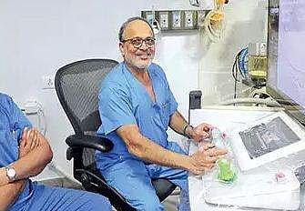 ഡോക്ടര്‍ 30 കിലോമീറ്റര്‍ അകലെയിരുന്ന് നിയന്ത്രിച്ചു; ഓപറേഷന്‍ തിയേറ്ററില്‍ ഹൃദയ ശസ്ത്രക്രിയ വിജയകരമായി ചെയ്തത് റോബോട്ട്