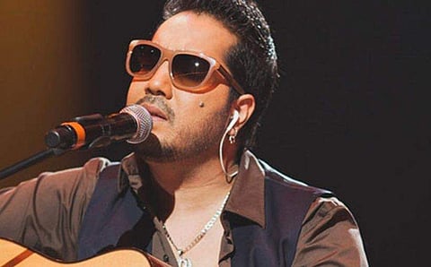 പ്രായപൂര്‍ത്തിയാവാത്ത പെണ്‍കുട്ടിക്ക് അശ്ലീല ചിത്രം അയച്ചു; ബോളിവുഡ് ഗായകന്‍ മിക്ക സിങ് ദുബായില്‍ പിടിയില്‍ 