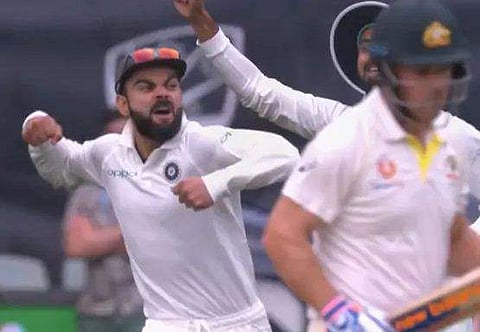 സ്റ്റമ്പ് പറത്തിയത് ഇശാന്ത്, തീപാറും ആഘോഷവുമായി ഇന്ത്യന്‍ നായകന്‍