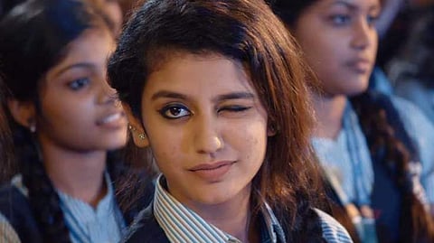 പുരികം ഉയര്‍ത്തി മലയാളികളെ വീഴ്ത്തിയ സുന്ദരി ഇനി പ്രധാന നായിക; പ്രിയക്കായി തിരക്കഥ മാറ്റി എഴുതി ഒമര്‍