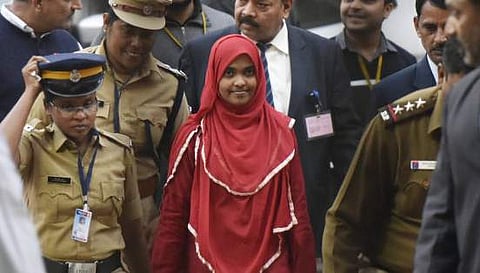 ക്രിമിനലും തീവ്രവാദിയും എന്ന മുന്‍വിധിയോടെ എന്‍ഐഎയിലെ ചില ഉദ്യോഗസ്ഥര്‍ പെരുമാറി :  ഹാദിയ