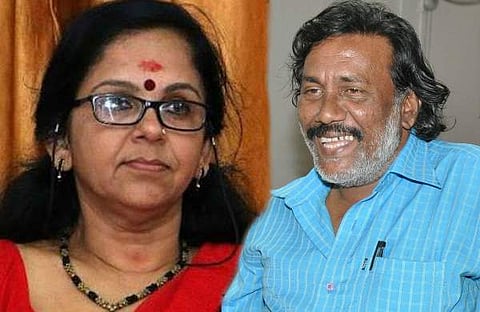 അധികാര രാഷ്ട്രീയത്തിന്റെ ഇരകള്‍ എല്ലാം ഒരേ കുടത്തില്‍ പെട്ടുപോയവരാണ് ; കുരീപ്പുഴക്കെതിരായ ആക്രമണത്തെ അപലപിച്ച് ശാരദക്കുട്ടി