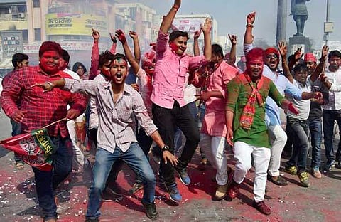 ഹിന്ദി ബെല്‍റ്റ് കൈവിട്ടാല്‍ എളുപ്പമാവില്ല കാര്യങ്ങള്‍, ഉപതെരഞ്ഞെടുപ്പുകളിലേത് അപായ മണിയെന്ന് ബിജെപി നേതാക്കള്‍