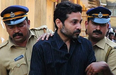 പ്രമുഖ നടിക്കൊപ്പം ഹോട്ടലില്‍ താമസിച്ച ഉന്നത പൊലീസ് ഉദ്യോഗസ്ഥന്‍ നിഷാമിനെ വഴിവിട്ട് സഹായിച്ചു ; വെളിപ്പെടുത്തലുമായി മുന്‍ പൊലീസ് കമ്മീഷണര്‍