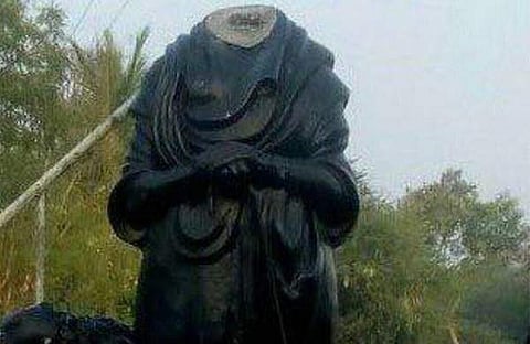 പുതുക്കോട്ടയില്‍ പെരിയാറിന്റെ പ്രതിമ തകര്‍ത്ത സംഭവം : സി ആര്‍ പി എഫ് ജവാന്‍ അറസ്റ്റില്‍