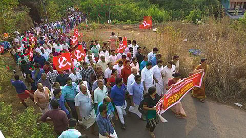 'ഇനിയും ഞങ്ങളെ അവഹേളിക്കരുത്,  ഒരു നാട് കത്തിക്കരുത്' തളിപ്പറമ്പ് എംഎൽഎ കേരളത്തോട് പറയുന്നു