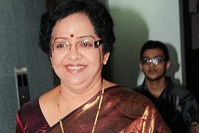 ഒരാള്‍ സമ്പന്നനാകുന്നത് നേരായ വഴിയിലാണെങ്കില്‍ അതിലെന്താണ് തെറ്റ്: മല്ലികയെ ട്രോളുന്നവരോട്