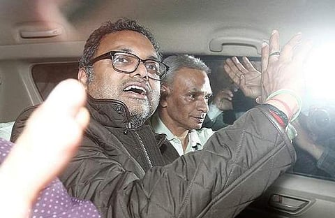 കോഴപ്പണം കാര്‍ത്തി മുതിര്‍ന്ന നേതാവിനു കൈമാറിയെന്ന് എന്‍ഫോഴ്‌സ്‌മെന്റ്, നേതാവിനെ ചോദ്യം ചെയ്‌തേക്കും