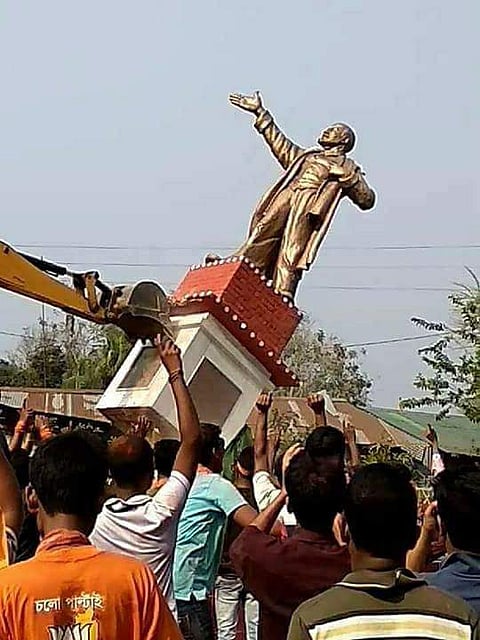 'ആര്‍എസ്എസിന് ലെനിന്‍ ചതുര്‍ത്ഥി ആവുന്നത് അവര്‍ നാസിസ്റ്റുകള്‍ ആയതുകൊണ്ടാണ്'