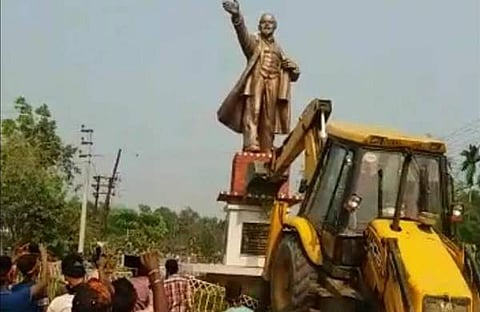 ലെനിന്റെയല്ല; വിവേകാനന്ദന്റെയും സര്‍ദാര്‍ പട്ടേലിന്റെയും പ്രതിമകളാണ് വേണ്ടത് : ബിജെപി നേതാവ്