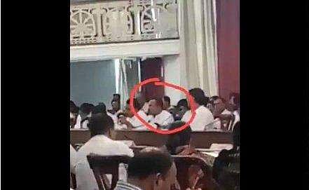 ഉപവാസത്തിനിടെ മൂക്കറ്റം ഭക്ഷണം കഴിച്ച് ബിജെപി എംഎല്‍എമാര്‍