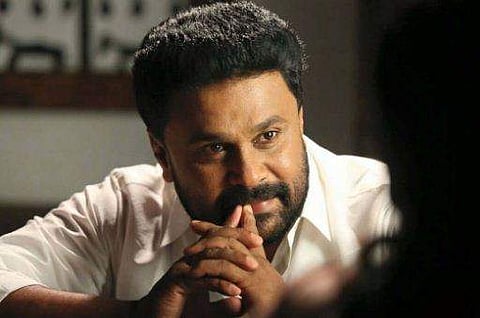 'ടോമിച്ചായാ, ബംഗാളീസിനെ കയറ്റിയാണ് സിനിമ വിജയിപ്പിച്ചതെന്ന് കേട്ടല്ലോ?'; വിമര്‍ശകര്‍ക്ക് മറുപടിയുമായി ദിലീപ്