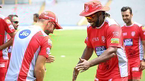 കളിക്കാനിറങ്ങിയാല്‍ ഗെയിലിന് ഞങ്ങള്‍ പൂട്ടിടും, ആയുധങ്ങള്‍ കരുതി വെച്ചിരിക്കുകയാണെന്ന് റോയല്‍ ചലഞ്ചേഴ്‌സ് ബാംഗ്ലൂര്‍