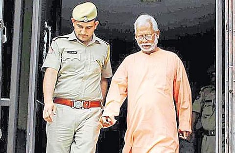 മക്ക മസ്ജിദ് സ്‌ഫോടനം: അസീമാനന്ദ ഉള്‍പ്പെടെ എല്ലാ പ്രതികളെയും വെറുതെ വിട്ടു