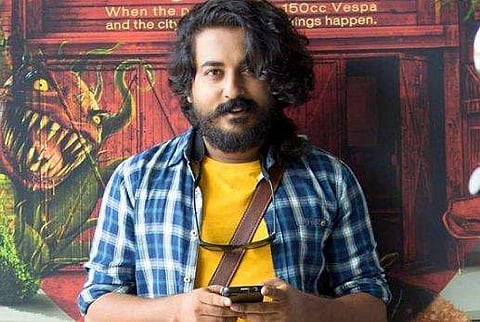 'ഓണ്‍ലൈന്‍ സിനിമ നിരൂപണങ്ങളിലൂടെ സിനിമയെ തകര്‍ക്കാന്‍ ശ്രമം നടക്കുന്നു'; രൂക്ഷ വിമര്‍ശനവുമായി മോഹന്‍ലാല്‍ സംവിധായകന്‍