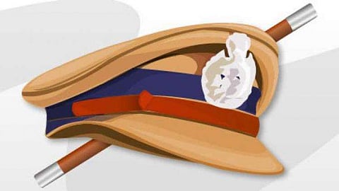 സോഷ്യൽമീഡിയ ഹർത്താൽ വിജയിപ്പിക്കണമെന്ന് പോസ്റ്റ് : പൊലീസുകാരനെ സസ്പെൻഡ് ചെയ്തു