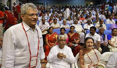 കേന്ദ്രകമ്മിറ്റിയില്‍ പത്തു പുതുമുഖങ്ങളെന്ന് സൂചന, എം വി ഗോവിന്ദനും കെ രാധാകൃഷ്ണനും സിസിയിലേക്ക് ; സംഘടനാ റിപ്പോര്‍ട്ട് അംഗീകരിച്ചു 