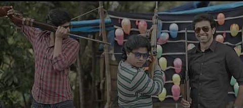 തോളോട് തോള്‍ ചേര്‍ന്നിതേ പോകാം..: തൊബാമയിലെ ട്രിപ് സോങ് പുറത്തിറങ്ങി