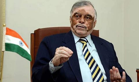 ബില്‍ ഗവര്‍ണര്‍ക്ക് കൈമാറിയത് ഇന്ന് രാവിലെ ; നിയമസെക്രട്ടറി രാജ്ഭവനില്‍ നേരിട്ടെത്തി