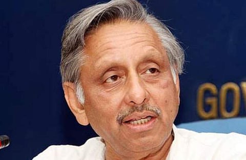 മണിശങ്കര്‍ അയ്യര്‍ മന:പൂര്‍വ്വം തെറ്റിദ്ധരിപ്പിക്കുന്നു: സവര്‍ക്കറുടെ പൗത്രന്‍ 