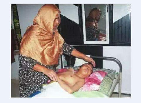 മകനെ പരിചരിക്കുന്ന മാതാവാണ് യഥാര്‍ത്ഥ ഇര; അമ്മയുടെ കണ്ണീരിന് വിലയിടാനാവില്ലെങ്കിലും ദുഃഖത്തോടെ ആ ജോലി ഏറ്റെടുക്കുന്നെന്ന് ഹൈക്കോടതി 