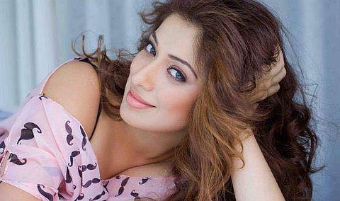 'എന്തിനാണ് എന്നെക്കുറിച്ച് തെറ്റായ വാര്‍ത്ത പ്രചരിപ്പിക്കുന്നത്'; ബിഗ് ബോസിനെതിരേ റായ് ലക്ഷ്മി