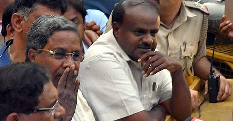 കുമാരസ്വാമിയുടെ സത്യപ്രതിജ്ഞ സ്റ്റേ ചെയ്യണം: ഹിന്ദു മഹാസഭ സുപ്രീം കോടതിയില്‍