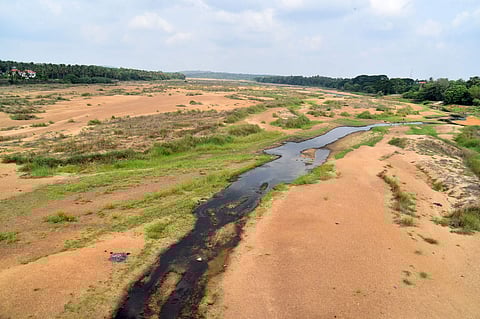 കോടമഴയും കൊങ്കമഴയും ചതിച്ച ഗ്രാമങ്ങള്‍