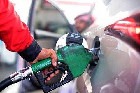 പെട്രോളും ഡീസലും നിരോധിക്കാനൊരുങ്ങി ഒരു രാജ്യം; പ്രഖ്യാപനം ഉടന്‍