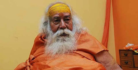 മോഹന്‍ ഭഗവതിന് ഹിന്ദുമതത്തെ കുറിച്ച് ഒന്നുമറിയില്ല; രാജ്യത്തെ കലാപഭൂമിയാക്കാന്‍ ആര്‍എസ്എസ്-ബിജെപി ശ്രമിക്കുന്നു: ശങ്കരാചാര്യ സ്വരൂപാനന്ദ സരസ്വതി