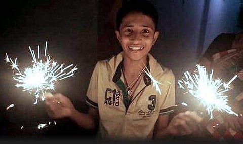 'ഇവിടത്തെ സംവിധായകരെ പ്രോത്സാഹിപ്പിക്കാനുള്ളതല്ലേ മേളകള്‍?'; ഡോക്യുമെന്ററിക്ക് പ്രദര്‍ശനാനുമതി നിഷേധിച്ച ചലച്ചിത്ര അക്കാദമി നടപടിക്കെതിരേ സംവിധായകന്‍