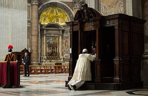 പുരോഹിത കുറ്റവാളികളെ സംരക്ഷിക്കുന്നത് വത്തിക്കാൻ