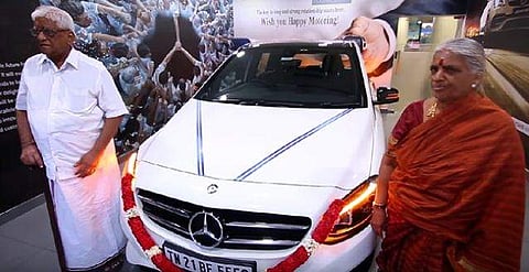 88-ാം വയസ്സില്‍ ബെന്‍സ് കാര്‍ സ്വന്തമാക്കി കര്‍ഷകന്‍; പൂവണിഞ്ഞത് എട്ടാം വയസ്സിലെ സ്വപ്നം