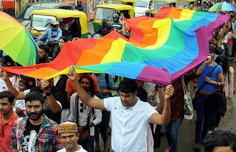 'സ്വവര്‍ഗാനുരാഗം ആരോഗ്യത്തിന് ഹാനികരം'; മുന്‍ നിലപാടില്‍ മലക്കംമറിഞ്ഞ് മുസ്ലീം ലോ ബോര്‍ഡ്