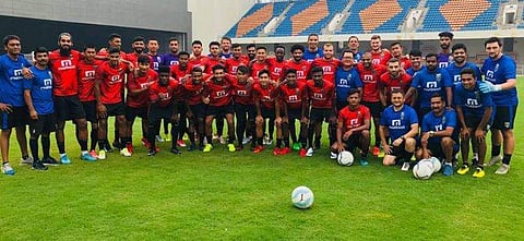 വമ്പന്മാരെ നേരിടാനുള്ള സ്‌ക്വാഡിനെ പ്രഖ്യാപിച്ച് ബ്ലാസ്റ്റേഴ്‌സ്; ടീമില്‍ സന്തോഷ് ട്രോഫി താരങ്ങളും