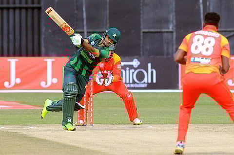 തകര്‍ത്തടിച്ച് ഫഖര്‍ ചരിത്രമെഴുതി, ഇരട്ട ശതകം നേടുന്ന ആദ്യ പാക് താരം