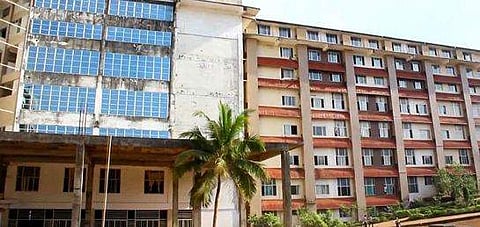 കണ്ണൂര്‍ മെഡിക്കല്‍ കോളെജിന്റെ അംഗീകാരം റദ്ദാക്കിയേക്കും; പ്രവേശനം നടത്തിയതില്‍ ക്രമക്കേടെന്ന് കമ്മീഷന്‍