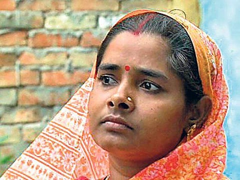 അന്ന് ഒറ്റരാത്രി കൊണ്ട് ഊര്‍മ്മിളാ യാദവിന്റെ അക്കൗണ്ടിലെത്തിയത് 95,000 കോടി രൂപ ;എസ്ബിഐയുടെ തന്ത്രം മുമ്പും 