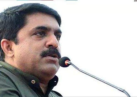 വിളവ് കൂട്ടാന്‍ വേദ മന്ത്രങ്ങള്‍ ഉരുവിടണം; കര്‍ഷകരോട് വിചിത്ര ആഹ്വാനവുമായി മന്ത്രി