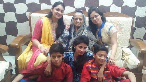 പതിനൊന്ന് പേര്‍ മരിച്ചത് അഞ്ചു വര്‍ഷത്തോളം നീണ്ട ആസൂത്രണത്തിനൊടുവില്‍: ഡെല്‍ഹി കൂട്ടമരണത്തിലെ ചുരുളുകള്‍ അഴിയുന്നു