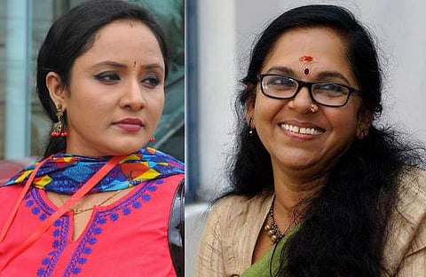 'അഭിമാനിയായ ഒരു കലാകാരി ഇങ്ങനെ പൊട്ടിക്കരയണമെങ്കിൽ അതിലെന്തോ കാര്യമുണ്ട്' ; നിഷയ്ക്ക് പിന്തുണയുമായി ശാരദക്കുട്ടി