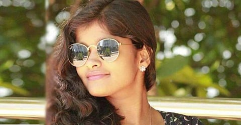 ഖാദിയുടെ മുഖമാകാന്‍ ഹനാന്‍: ഇനി റാമ്പില്‍ കാണാം