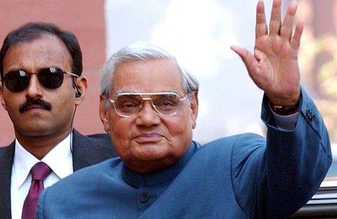 എ ബി വാജ്‌പേയി അന്തരിച്ചു; വിട വാങ്ങിയത് ബിജെപിയുടെ സൗമ്യമുഖം