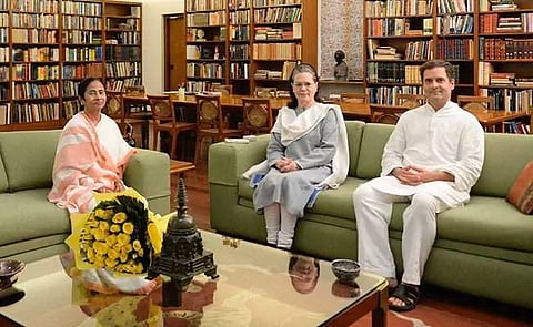 ലോകസഭാ തെരഞ്ഞടുപ്പില്‍ വോട്ടിംഗ് മെഷീന്‍ വേണ്ട; പ്രതിപക്ഷ പാര്‍ട്ടികള്‍ തെരഞ്ഞെടുപ്പു കമ്മിഷനെ സമീപിക്കും 