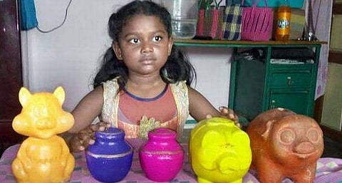 കുഞ്ഞേ, നിന്റെ വലിയ മനസ്സിന് നന്ദി;  നാല് വര്‍ഷത്തെ സമ്പാദ്യം കേരളത്തിന്  നല്‍കിയ രണ്ടാം ക്ലാസുകാരിക്ക്  ഇനി എല്ലാ പിറന്നാളിനും സൈക്കിള്‍