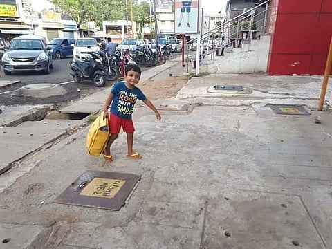 കളങ്കമേൽക്കാത്ത അവന്റെ പുഞ്ചിരിയിലുണ്ട് പ്രതീക്ഷയുടെ വെളിച്ചം; അടിക്കുറിപ്പുകൾ ആവശ്യമില്ലാത്ത ചിത്രങ്ങൾ